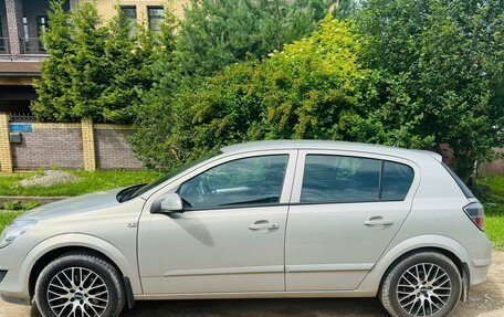 Opel Astra H, 2008 год, 1 000 000 рублей, 2 фотография