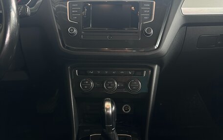 Volkswagen Tiguan II, 2017 год, 2 200 000 рублей, 11 фотография