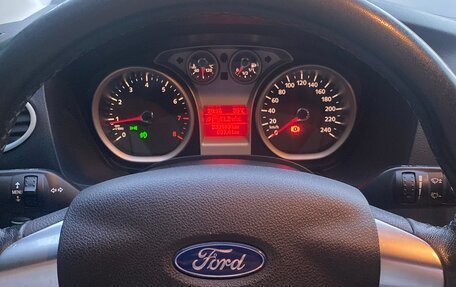Ford Focus II рестайлинг, 2010 год, 670 000 рублей, 15 фотография