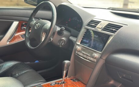 Toyota Camry, 2011 год, 1 300 000 рублей, 20 фотография