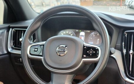 Volvo S60 III, 2022 год, 2 745 000 рублей, 10 фотография