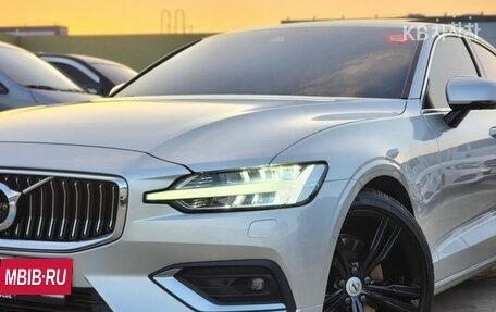 Volvo S60 III, 2022 год, 2 745 000 рублей, 3 фотография