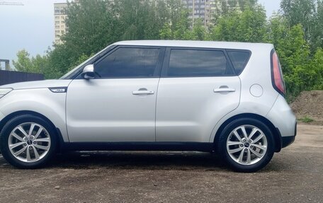 KIA Soul II рестайлинг, 2017 год, 1 250 000 рублей, 4 фотография