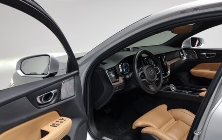 Volvo S60 III, 2021 год, 2 170 000 рублей, 5 фотография