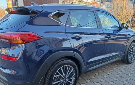 Hyundai Tucson III, 2020 год, 2 370 000 рублей, 2 фотография