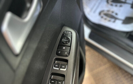 KIA Sportage IV рестайлинг, 2021 год, 1 990 000 рублей, 8 фотография