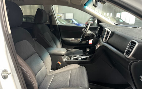KIA Sportage IV рестайлинг, 2021 год, 1 990 000 рублей, 13 фотография