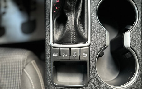 KIA Sportage IV рестайлинг, 2021 год, 1 990 000 рублей, 20 фотография