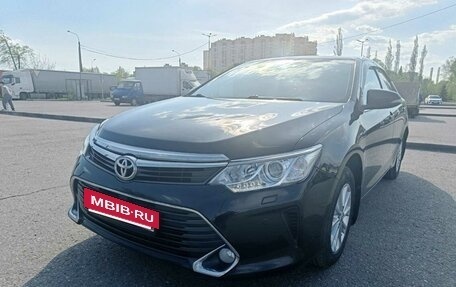 Toyota Camry, 2015 год, 2 155 000 рублей, 2 фотография