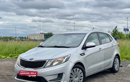 KIA Rio III рестайлинг, 2013 год, 830 000 рублей, 2 фотография