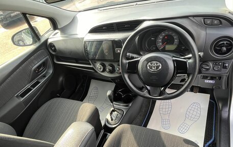 Toyota Vitz, 2018 год, 1 030 000 рублей, 12 фотография