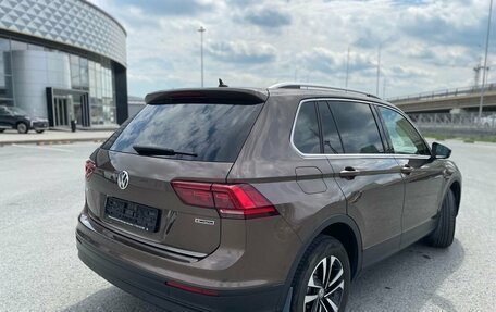 Volkswagen Tiguan II, 2019 год, 2 785 000 рублей, 4 фотография