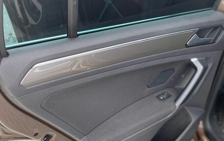 Volkswagen Tiguan II, 2019 год, 2 785 000 рублей, 11 фотография
