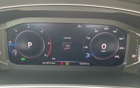Volkswagen Tiguan II, 2019 год, 2 785 000 рублей, 21 фотография