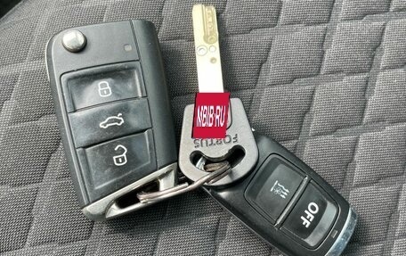 Volkswagen Tiguan II, 2019 год, 2 785 000 рублей, 14 фотография