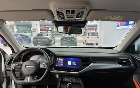 Haval F7x I, 2021 год, 1 550 000 рублей, 6 фотография