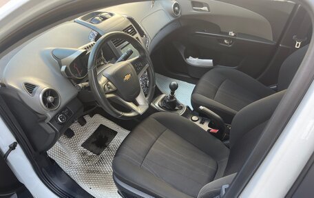 Chevrolet Aveo III, 2014 год, 630 000 рублей, 8 фотография