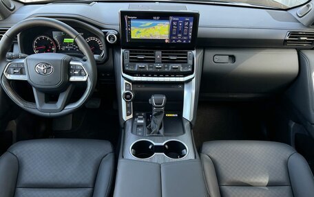 Toyota Land Cruiser, 2025 год, 11 950 000 рублей, 11 фотография