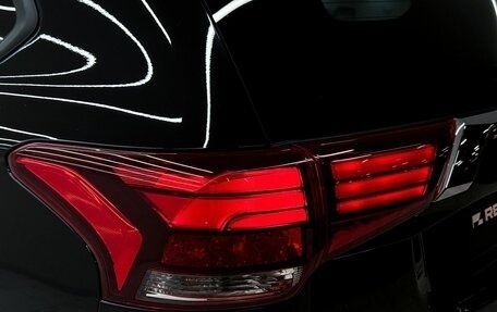 Mitsubishi Outlander III рестайлинг 3, 2019 год, 2 249 000 рублей, 29 фотография