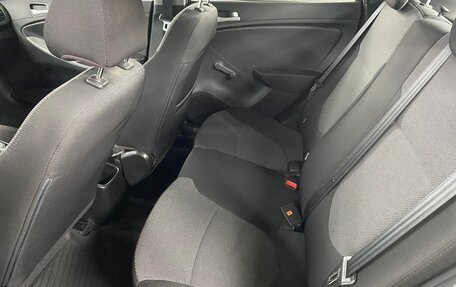Hyundai Solaris II рестайлинг, 2013 год, 899 000 рублей, 18 фотография