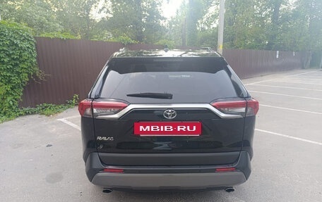 Toyota RAV4, 2019 год, 3 100 000 рублей, 3 фотография