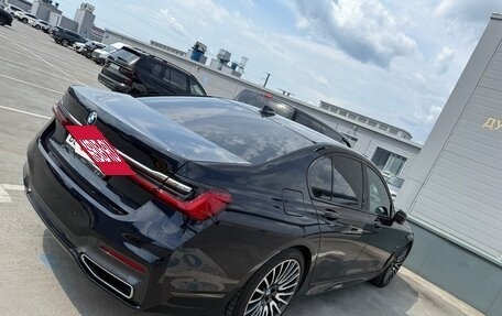 BMW 7 серия, 2021 год, 7 090 000 рублей, 3 фотография