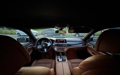 BMW 7 серия, 2021 год, 7 090 000 рублей, 8 фотография