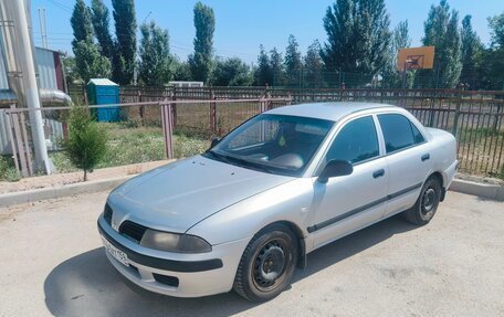 Mitsubishi Carisma I, 2003 год, 322 000 рублей, 11 фотография