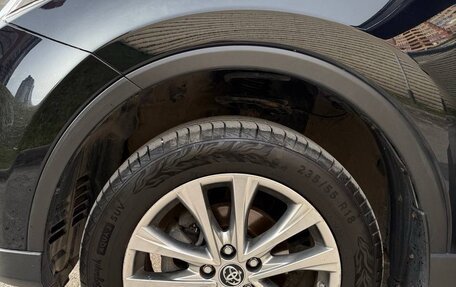 Toyota RAV4, 2017 год, 2 555 000 рублей, 10 фотография