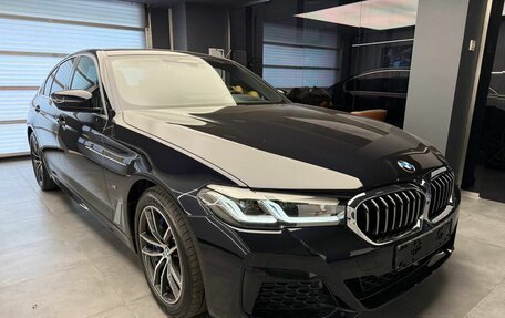 BMW 5 серия, 2023 год, 6 350 000 рублей, 4 фотография