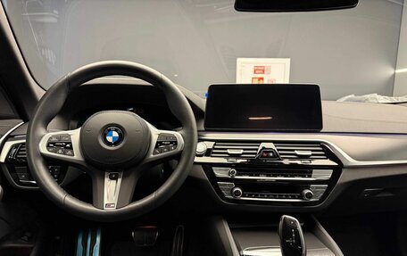 BMW 5 серия, 2023 год, 6 350 000 рублей, 9 фотография