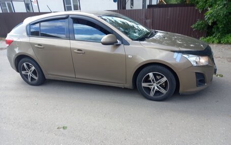Chevrolet Cruze II, 2013 год, 620 000 рублей, 4 фотография