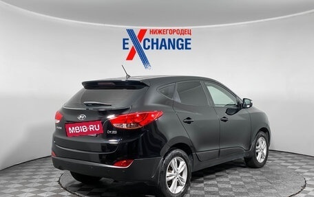 Hyundai ix35 I рестайлинг, 2013 год, 1 039 000 рублей, 4 фотография