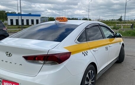 Hyundai Sonata VII, 2019 год, 1 190 000 рублей, 7 фотография