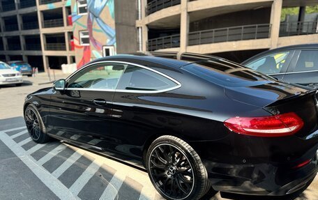 Mercedes-Benz C-Класс, 2017 год, 2 850 000 рублей, 2 фотография
