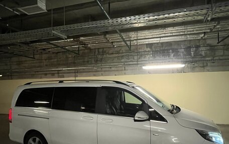 Mercedes-Benz V-Класс, 2014 год, 3 590 000 рублей, 6 фотография