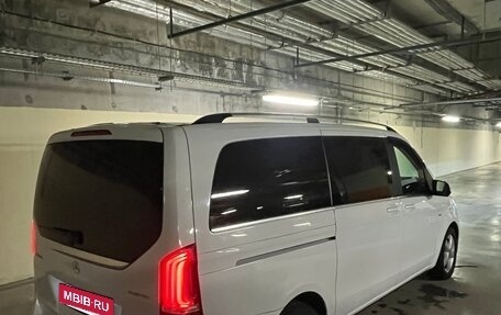 Mercedes-Benz V-Класс, 2014 год, 3 590 000 рублей, 7 фотография