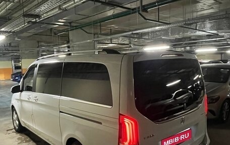 Mercedes-Benz V-Класс, 2014 год, 3 590 000 рублей, 9 фотография
