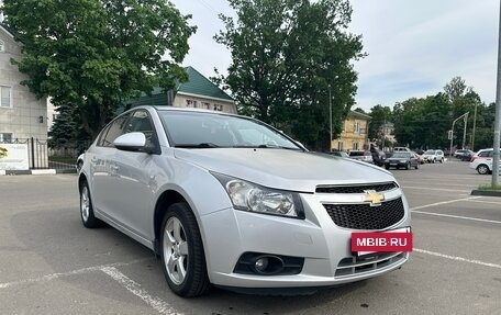 Chevrolet Cruze II, 2012 год, 750 000 рублей, 3 фотография