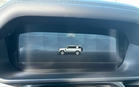 Land Rover Defender II, 2021 год, 9 000 000 рублей, 2 фотография