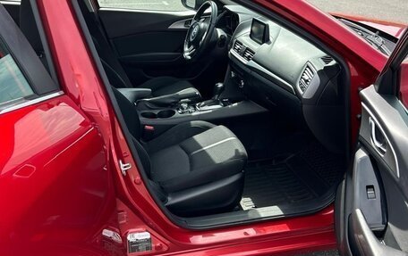 Mazda 3, 2018 год, 1 950 000 рублей, 5 фотография