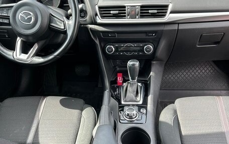 Mazda 3, 2018 год, 1 950 000 рублей, 13 фотография
