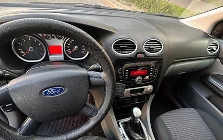 Ford Focus II рестайлинг, 2010 год, 580 000 рублей, 11 фотография
