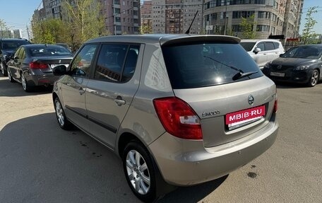 Skoda Fabia II, 2014 год, 890 000 рублей, 3 фотография