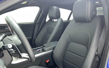 Jaguar XE I рестайлинг, 2022 год, 2 270 000 рублей, 8 фотография