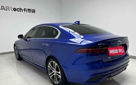 Jaguar XE I рестайлинг, 2022 год, 2 270 000 рублей, 6 фотография