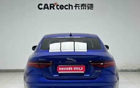 Jaguar XE I рестайлинг, 2022 год, 2 270 000 рублей, 5 фотография
