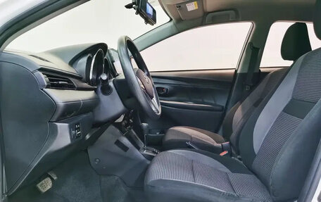 Toyota Vios III, 2021 год, 1 130 000 рублей, 18 фотография