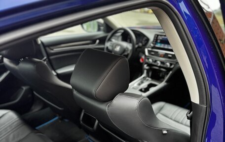 Honda Accord IX рестайлинг, 2022 год, 2 750 000 рублей, 13 фотография