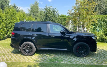 Toyota Land Cruiser, 2022 год, 12 500 000 рублей, 4 фотография